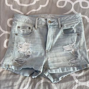AE Super High Rise Shortie Jean Shorts light wash